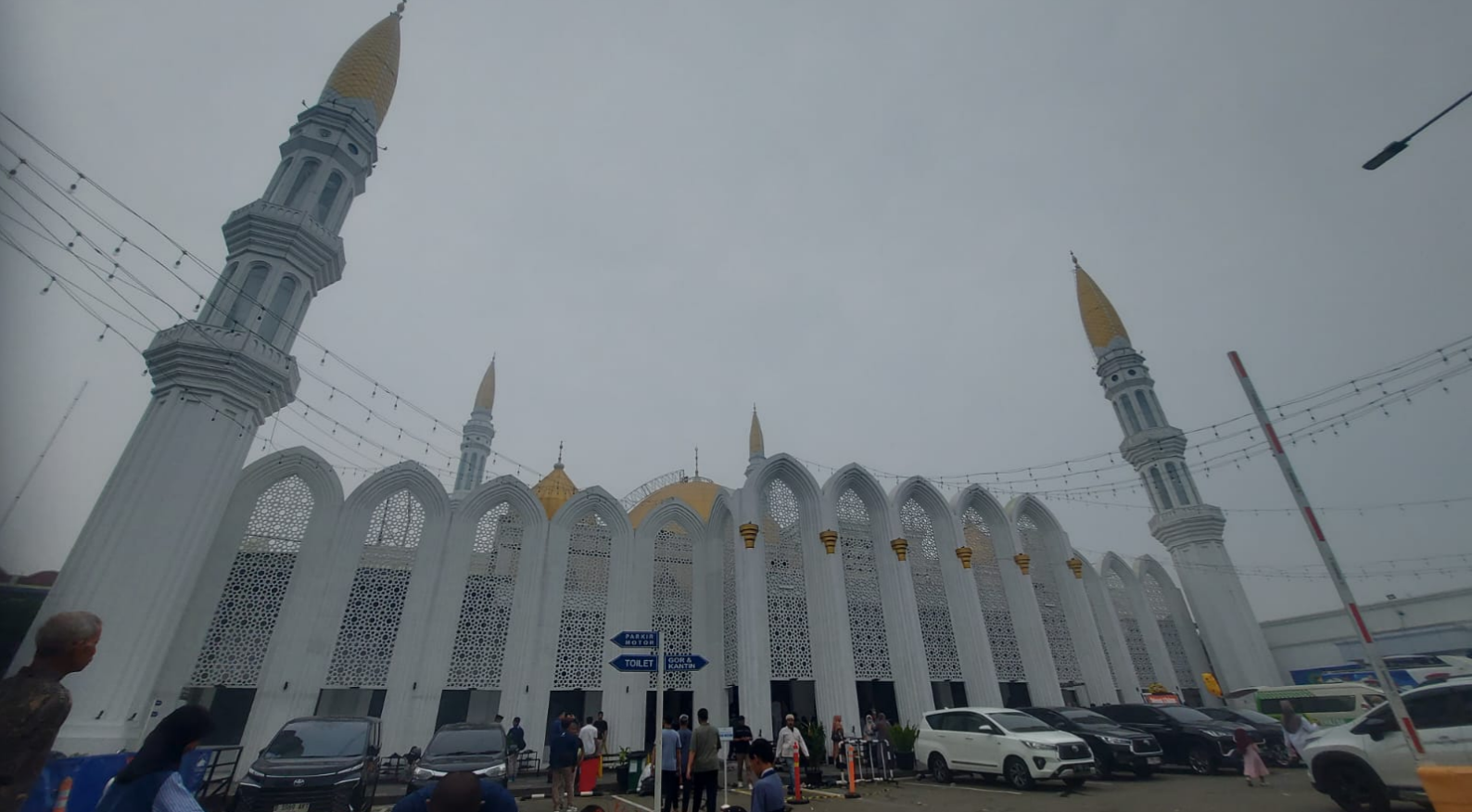 Masjid Darussalam