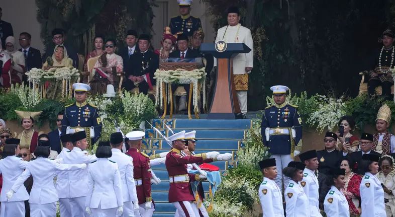 Ironi HUT Kemerdekaan